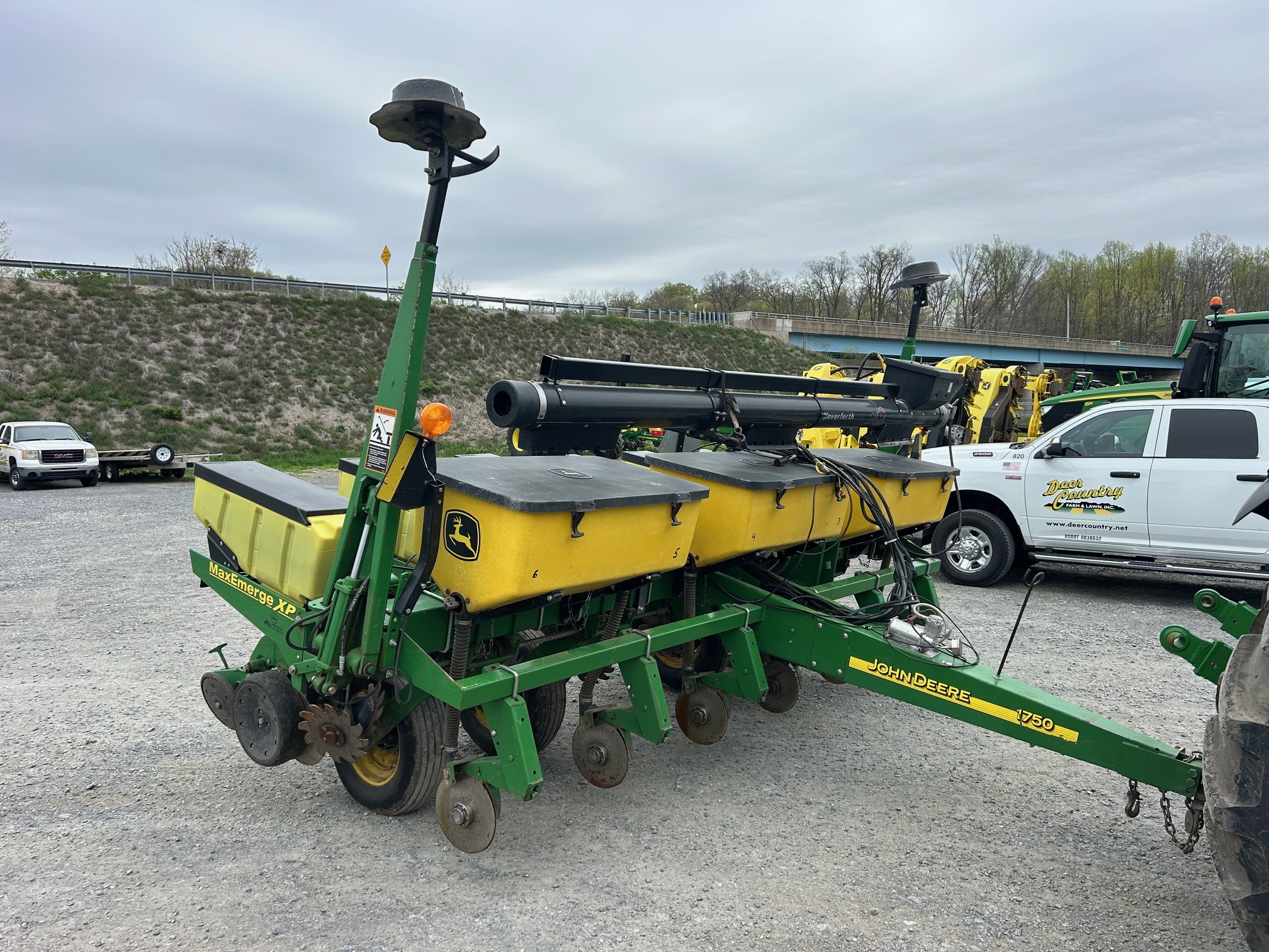 2012 John Deere 1750 Planter
