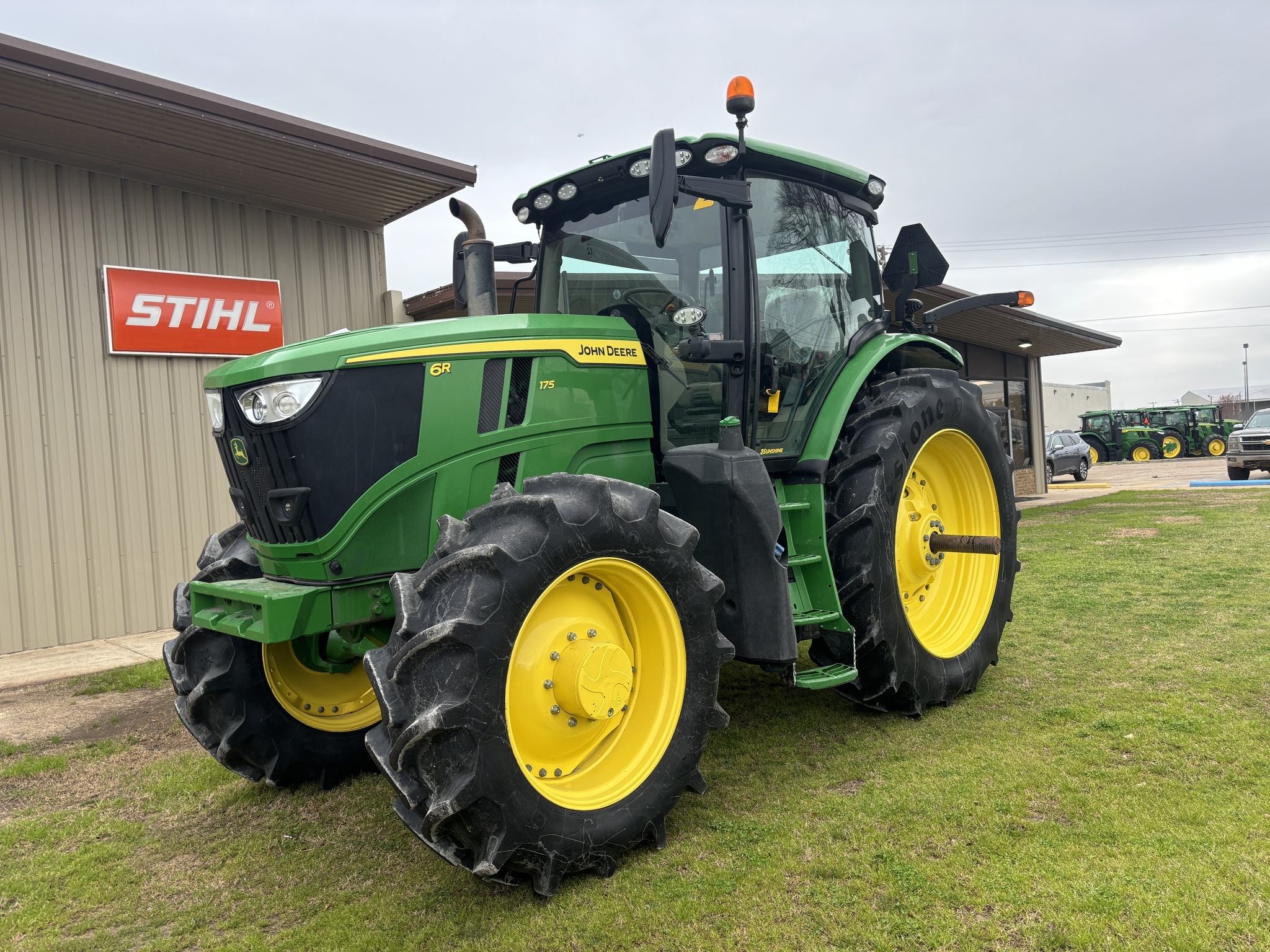 2023 John Deere 6R 175 Tractor