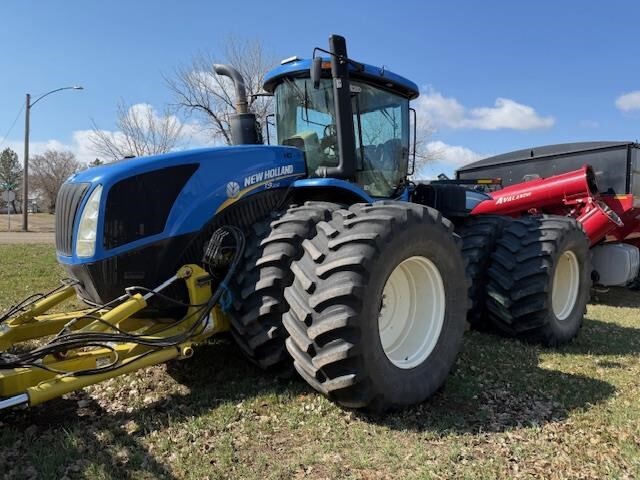 2013 New Holland T9.505 Tractor