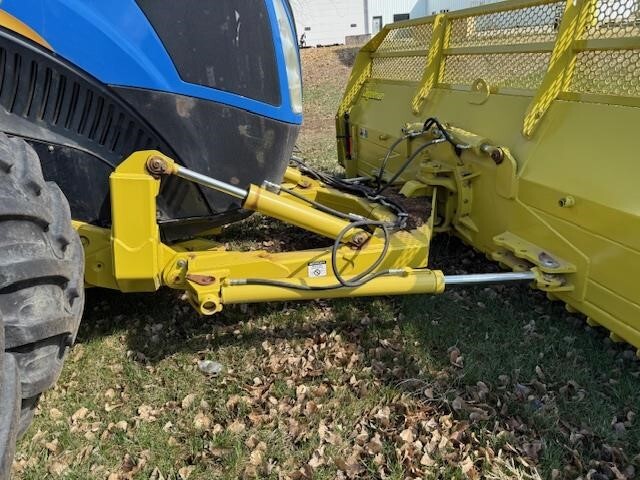 2013 New Holland T9.505 Tractor
