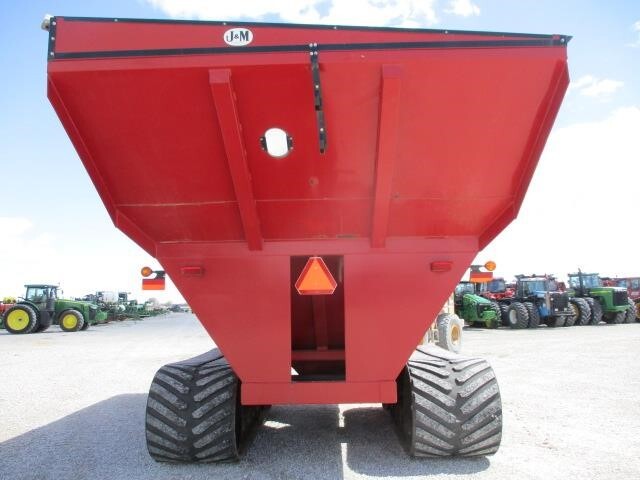 J&M 1325-22S Grain Cart