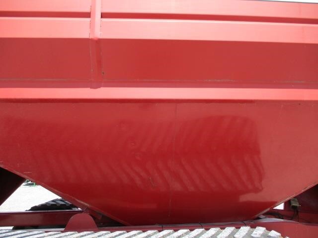  J&M 1325-22S Grain Cart
