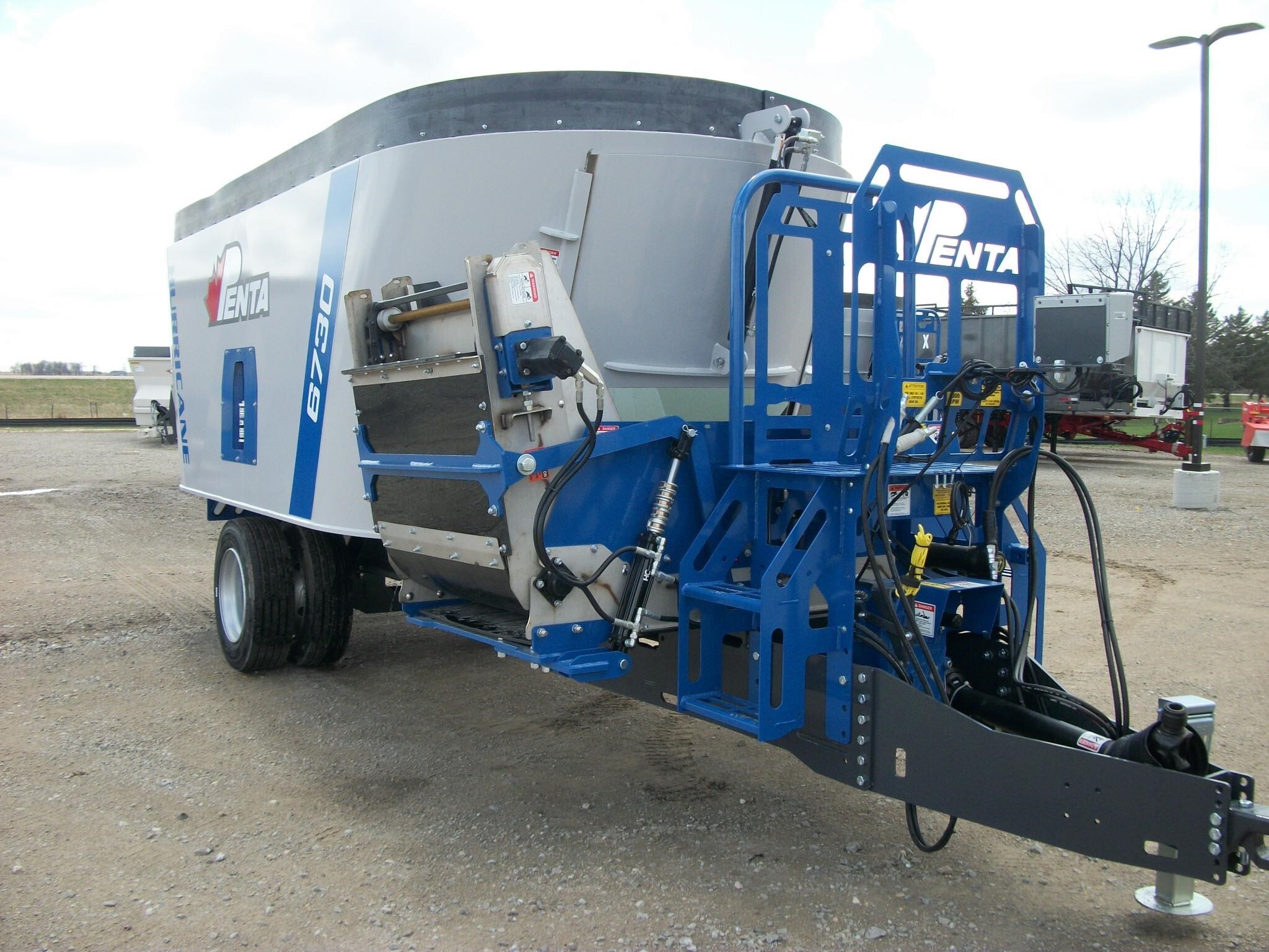 2025 Penta 6730 Grinders and Mixer