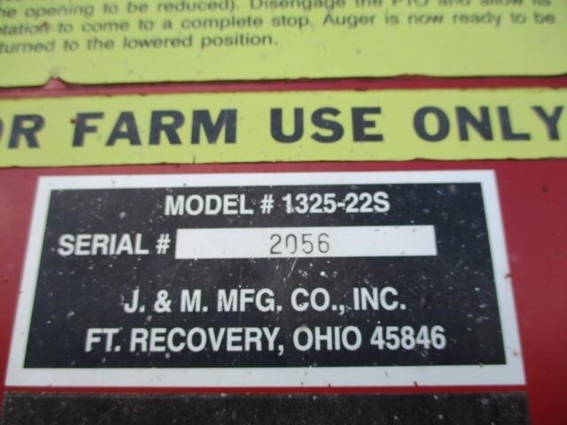  J&M 1325-22S Grain Cart