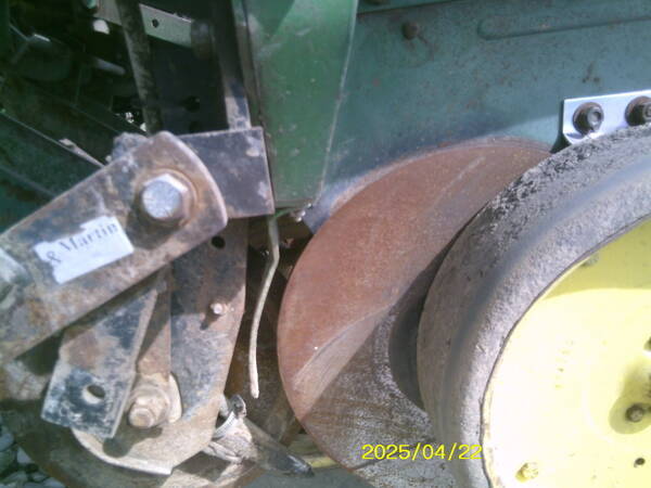 85 John Deere 7000 Planter