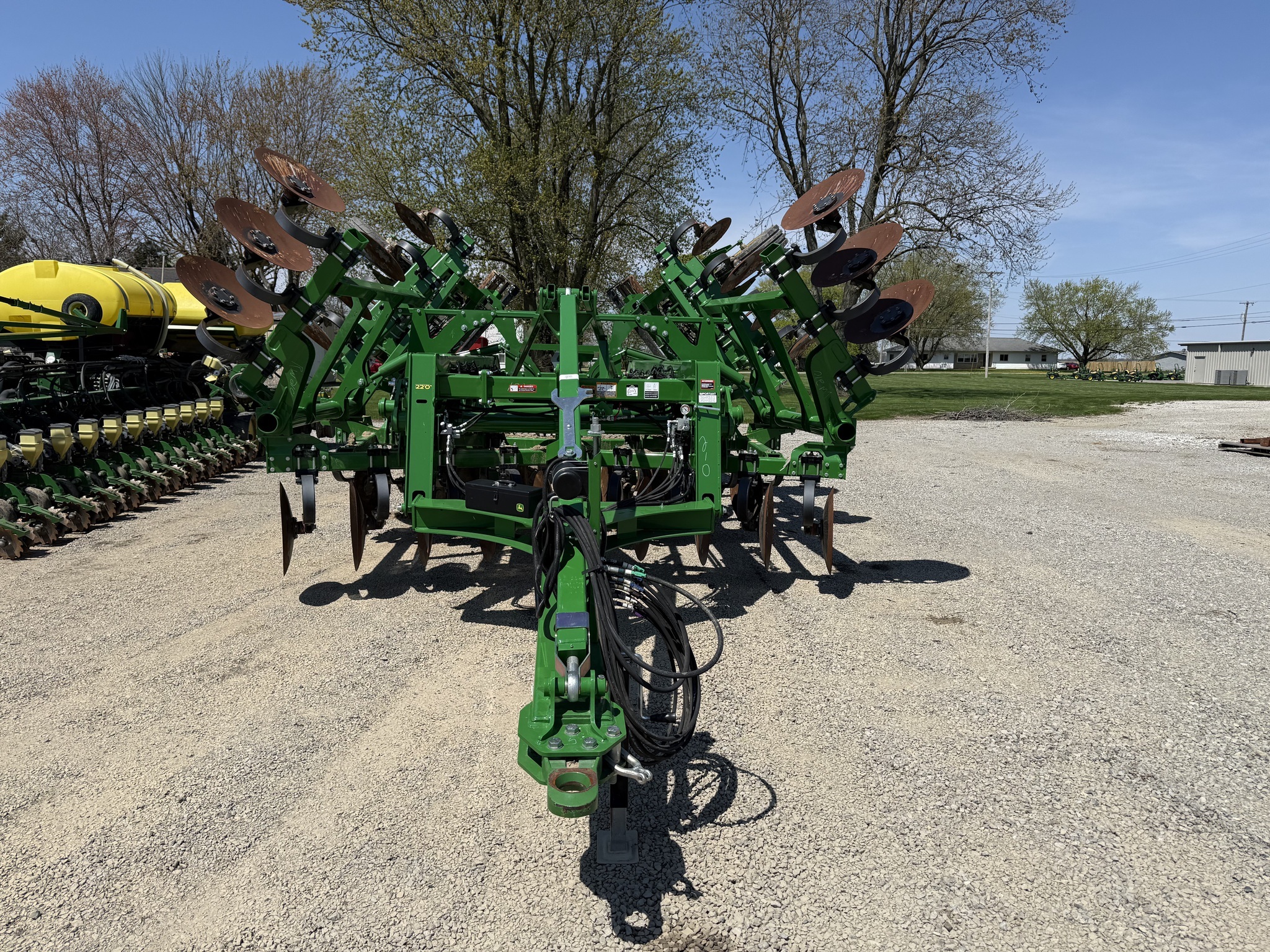 2023 John Deere 2730 Disk Chisel