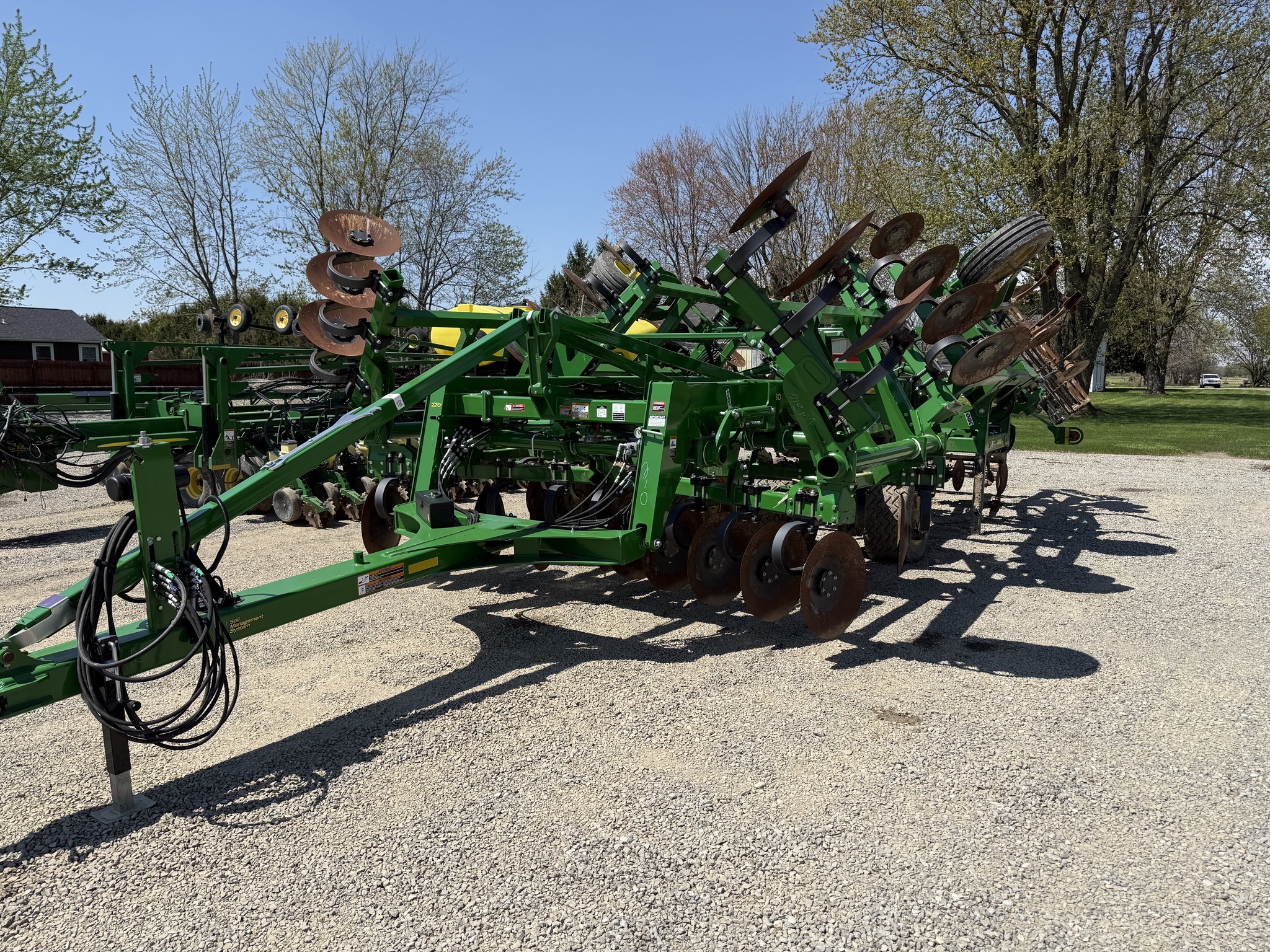 2023 John Deere 2730 Disk Chisel