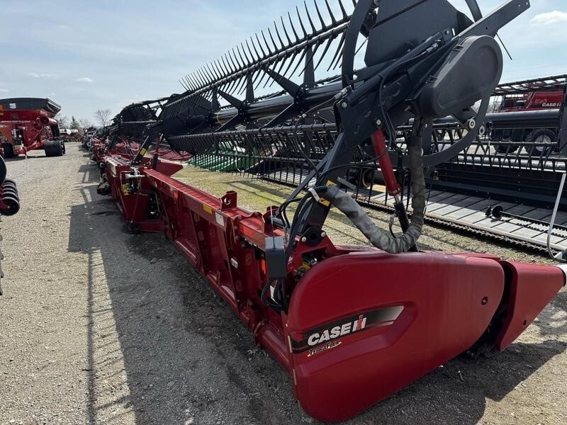 2017 Case IH 3162 Platform