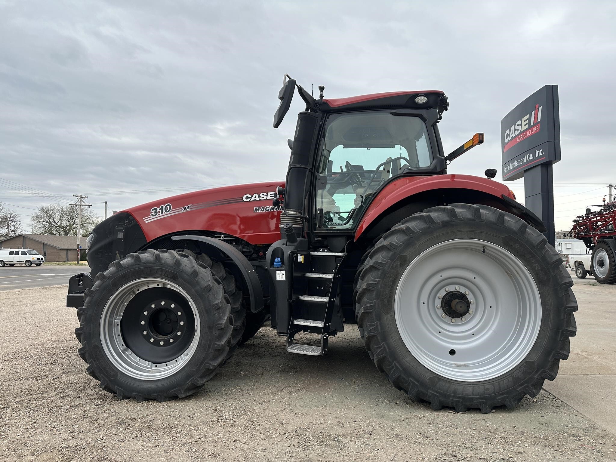 2024 Case IH MAGNUM 310 AFS CONNECT CVX Tractor