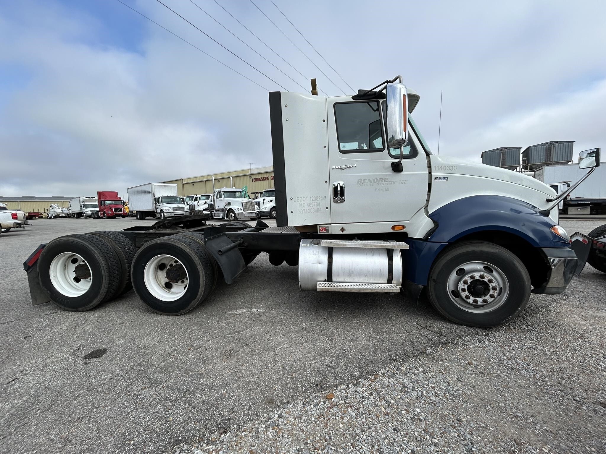 2014 International ProStar Semi Trucks/Trailer