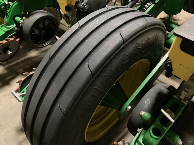 2019 John Deere 1775NT Planter