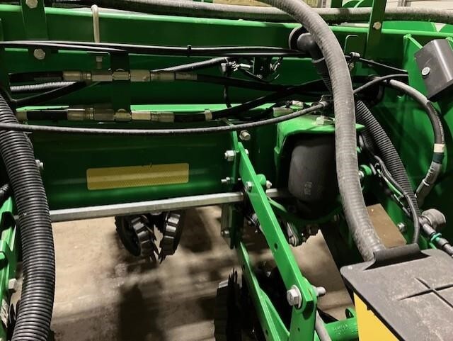 2019 John Deere 1775NT Planter