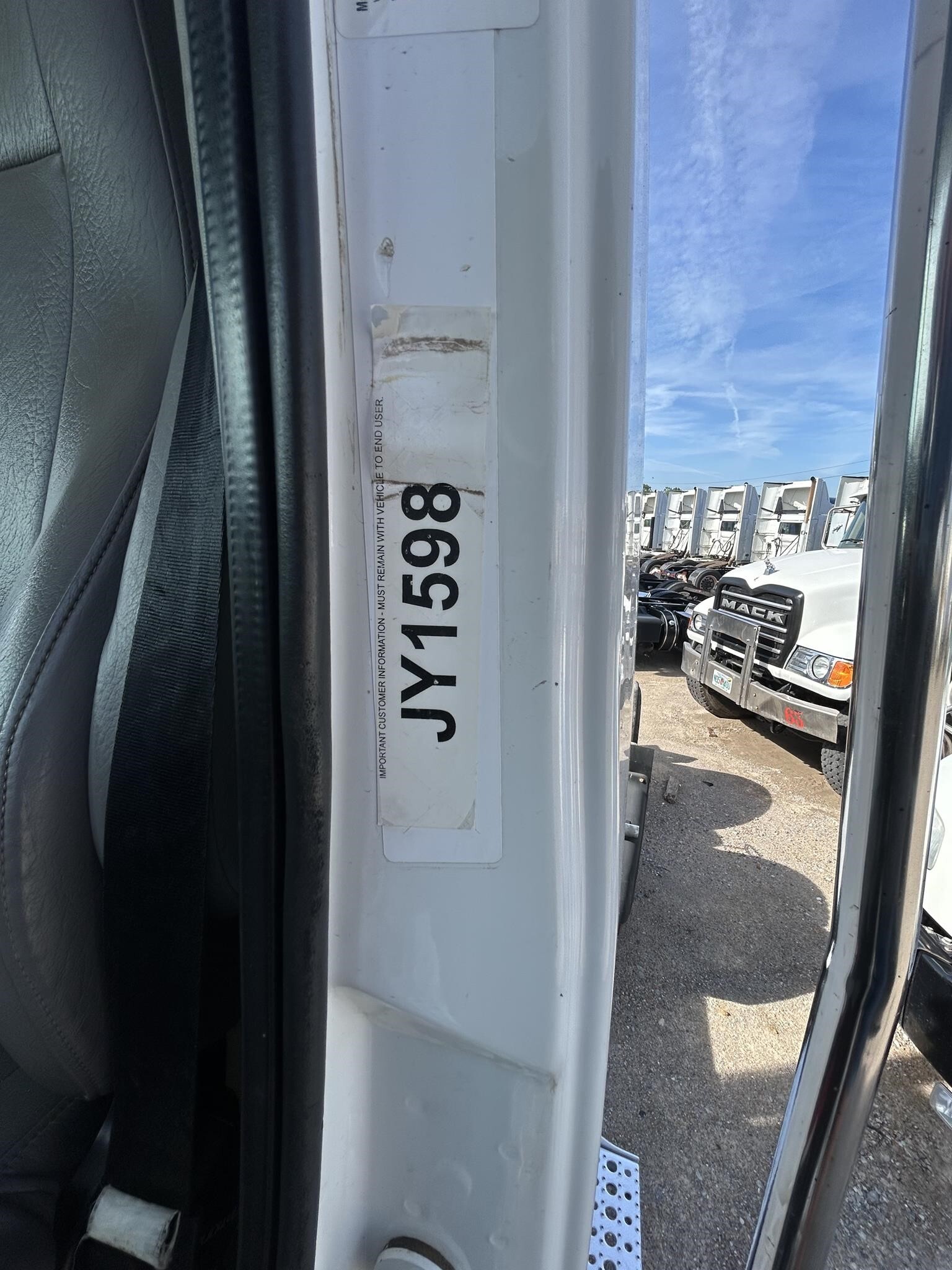 2018 Western Star 4700 Semi Trucks/Trailer
