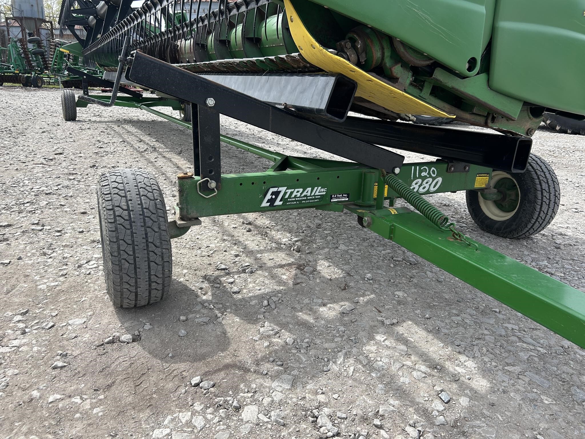  E-Z Trail 680 Header Trailer