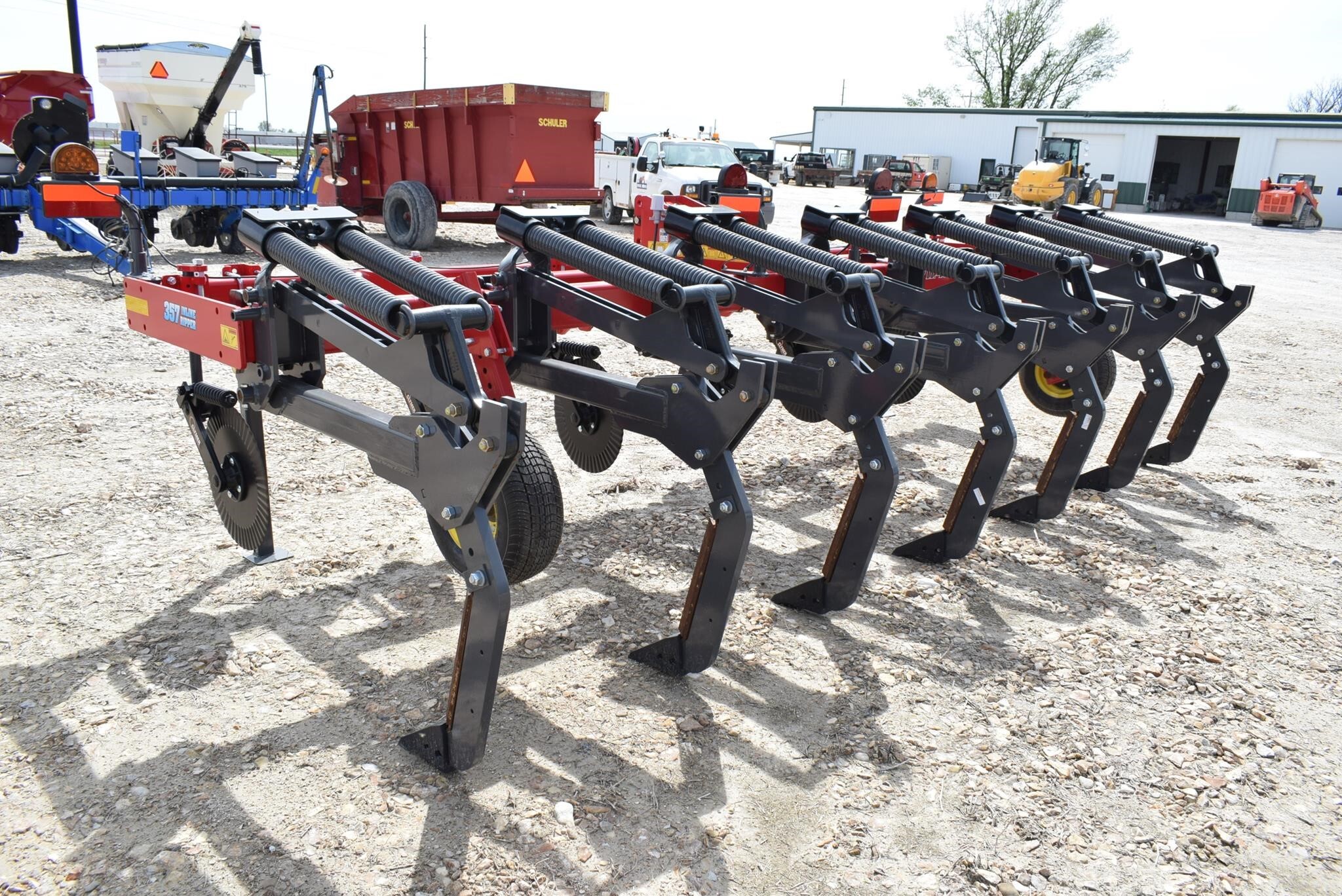 2025 Wil-Rich 357 In-Line Ripper - $34,975 | Machinery Pete