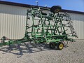  John Deere 980 Field Cultivator