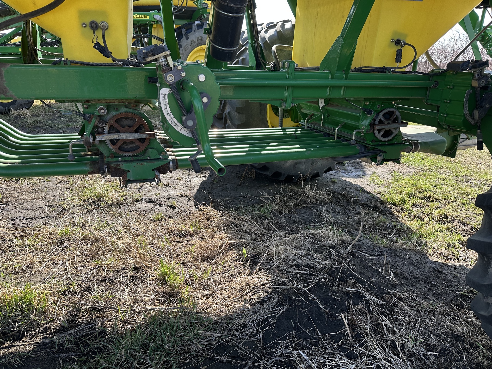 2009 John Deere 1890 Air Seeder