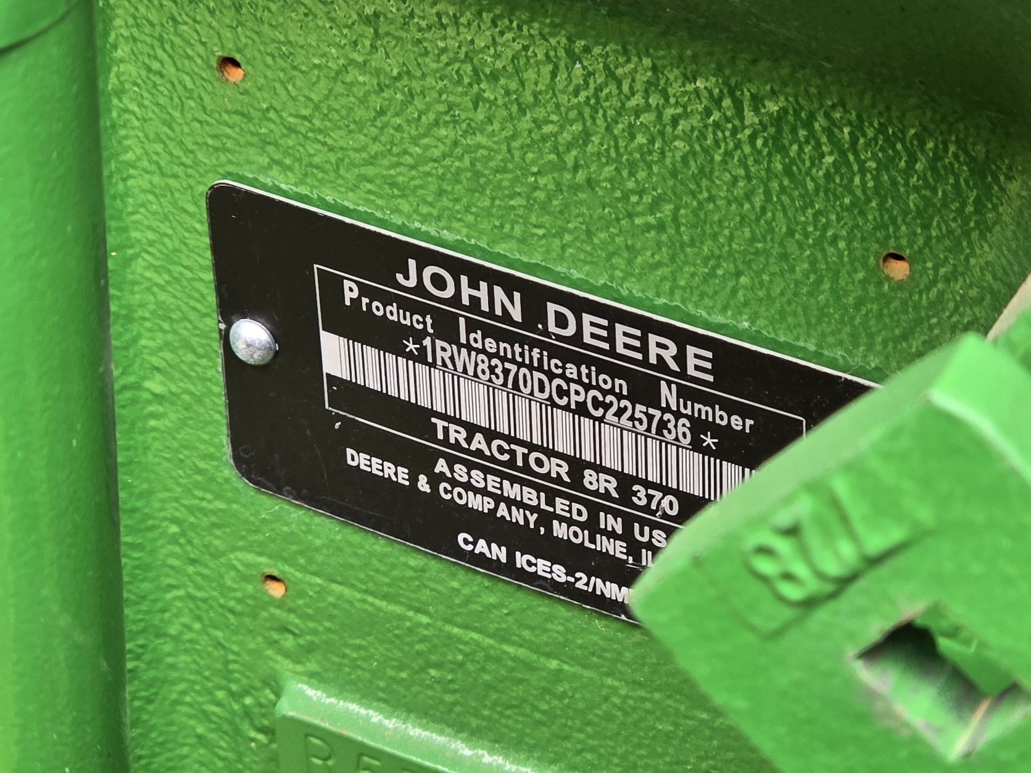2023 John Deere 8R 370 Tractor