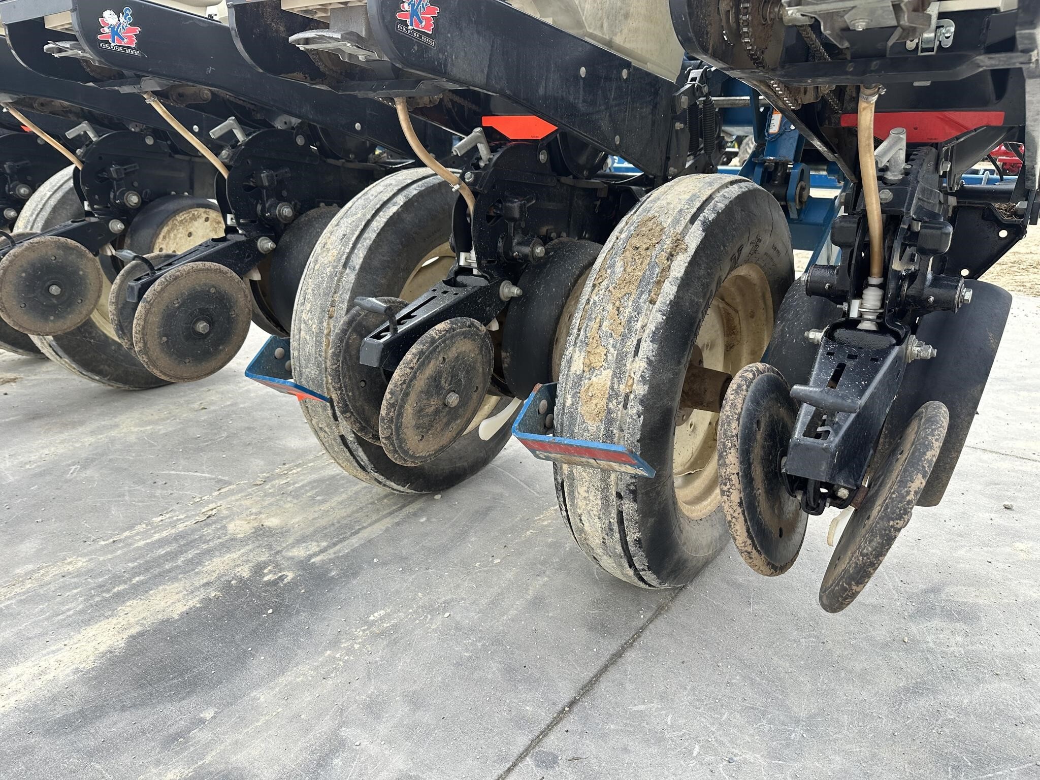 2008 Kinze 3000 Planter