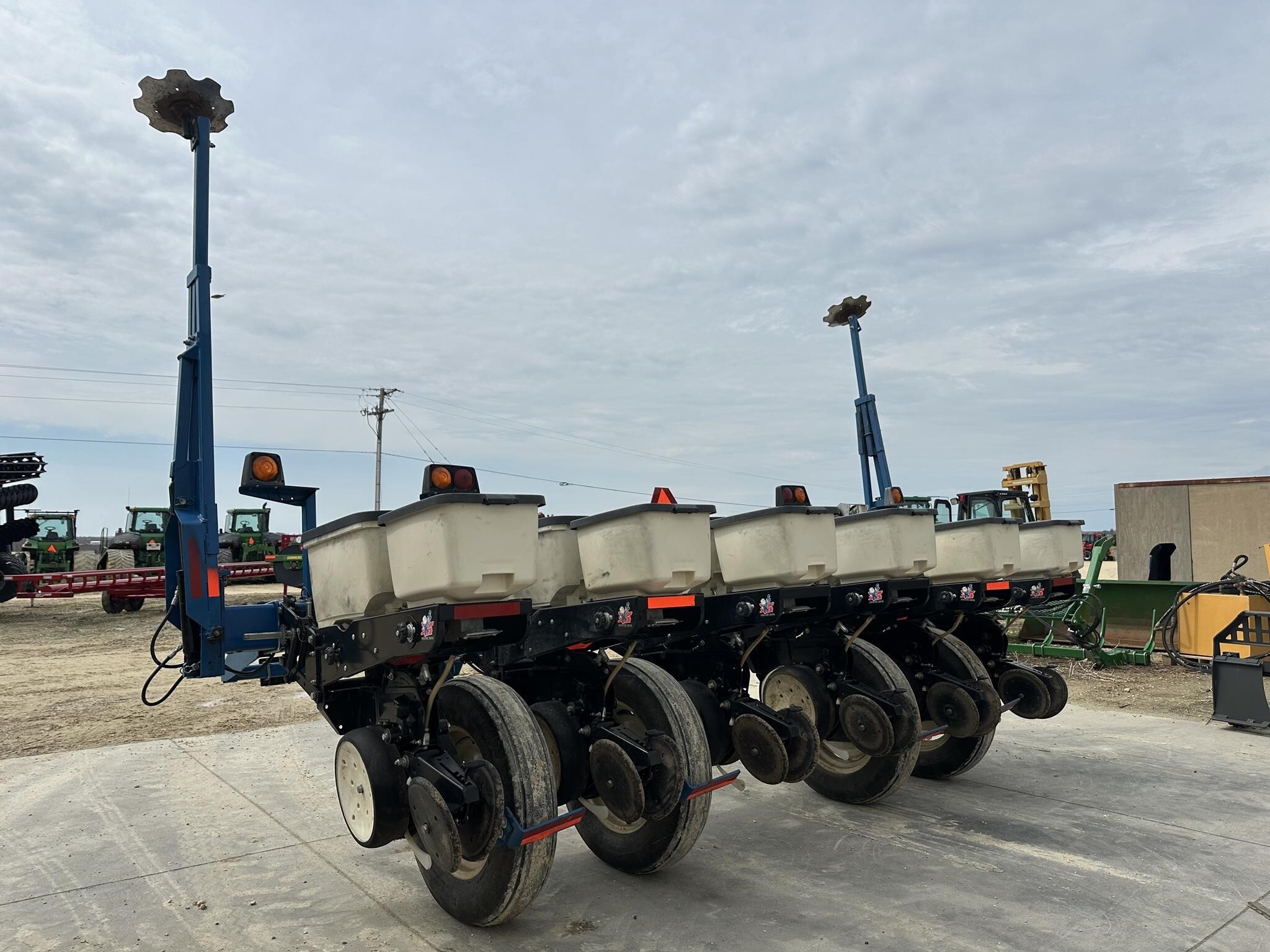 2008 Kinze 3000 Planter