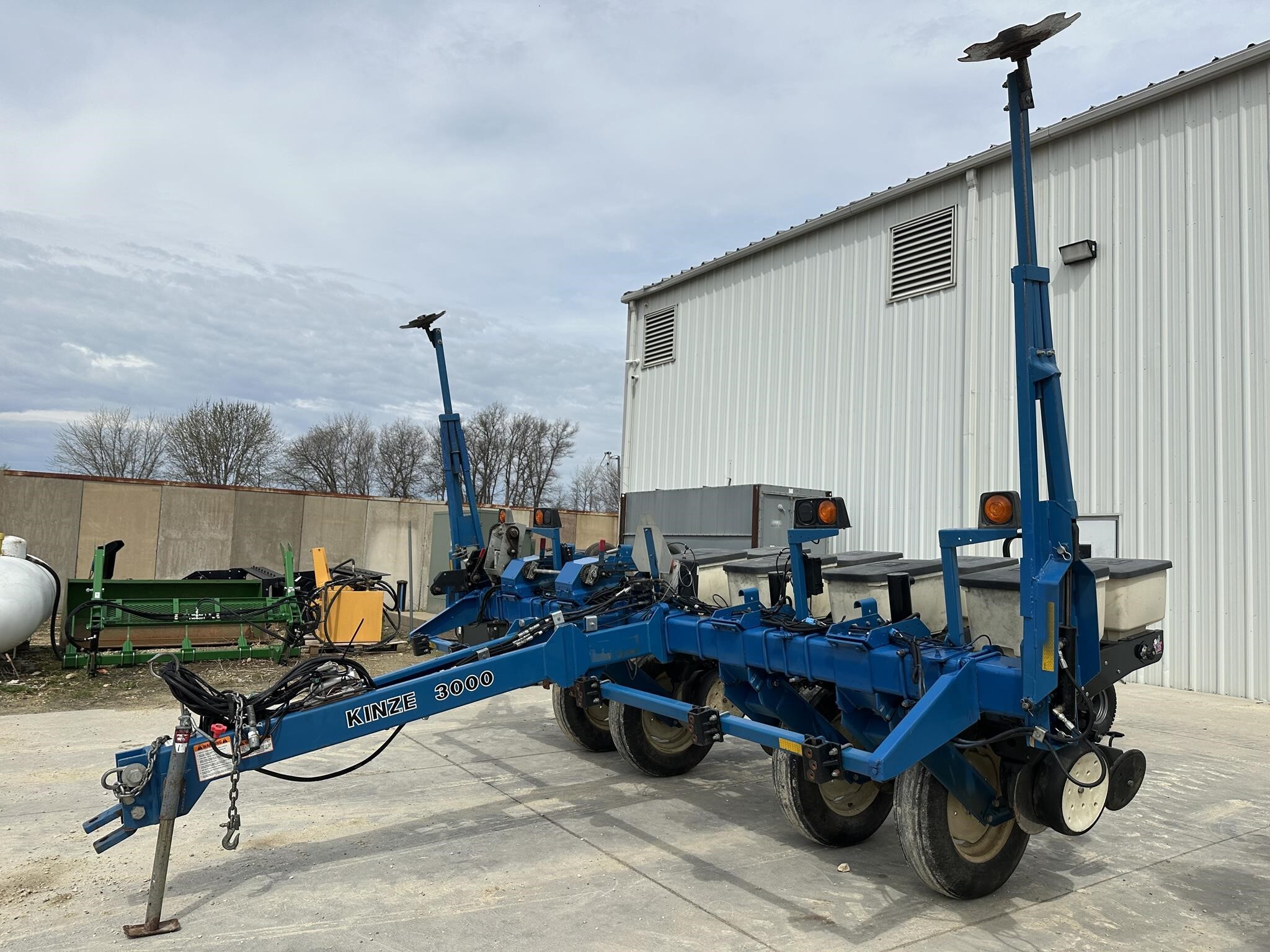 2008 Kinze 3000 Planter