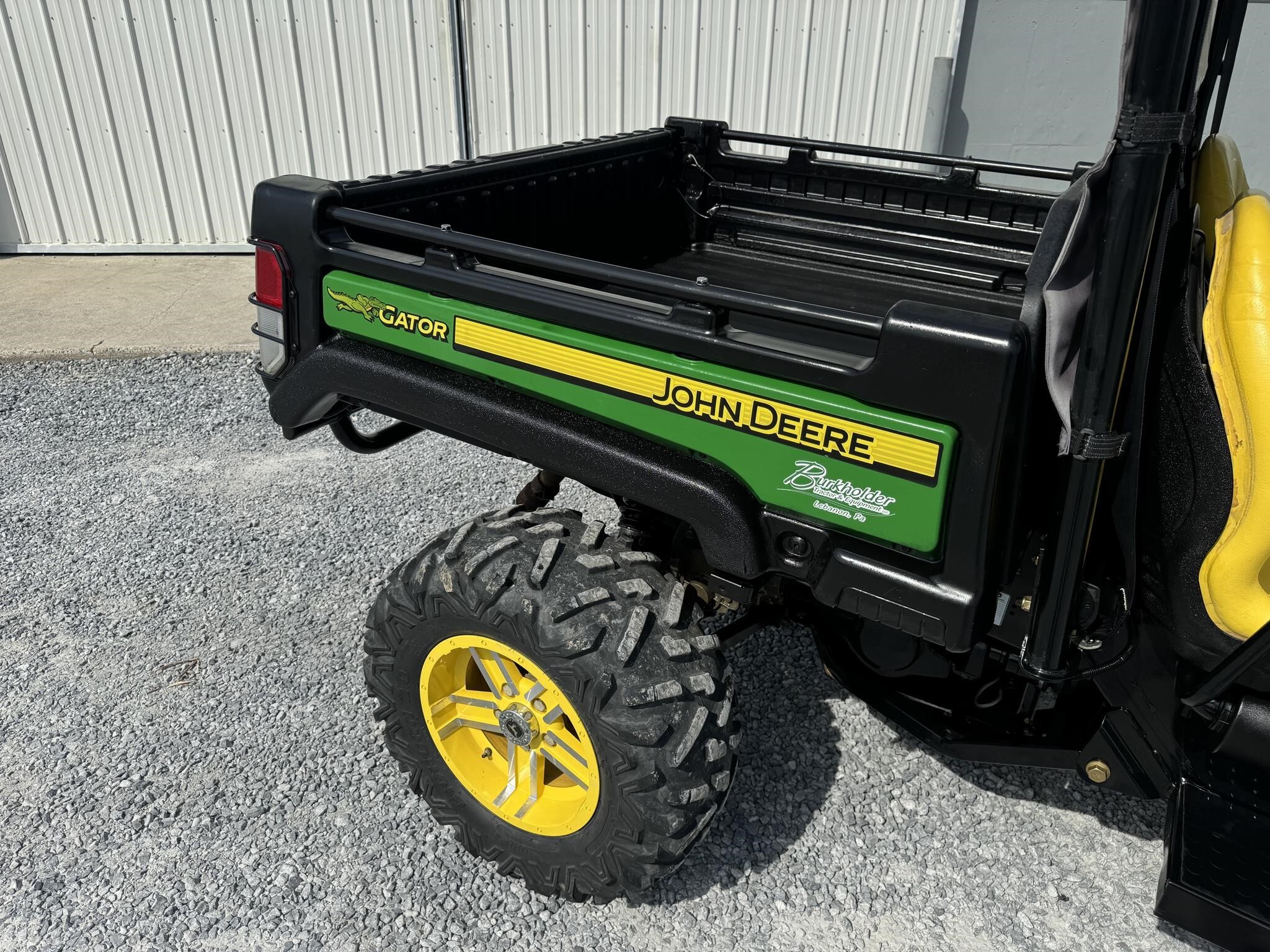 2010 John Deere Gator XUV 825I ATVs and Utility Vehicle