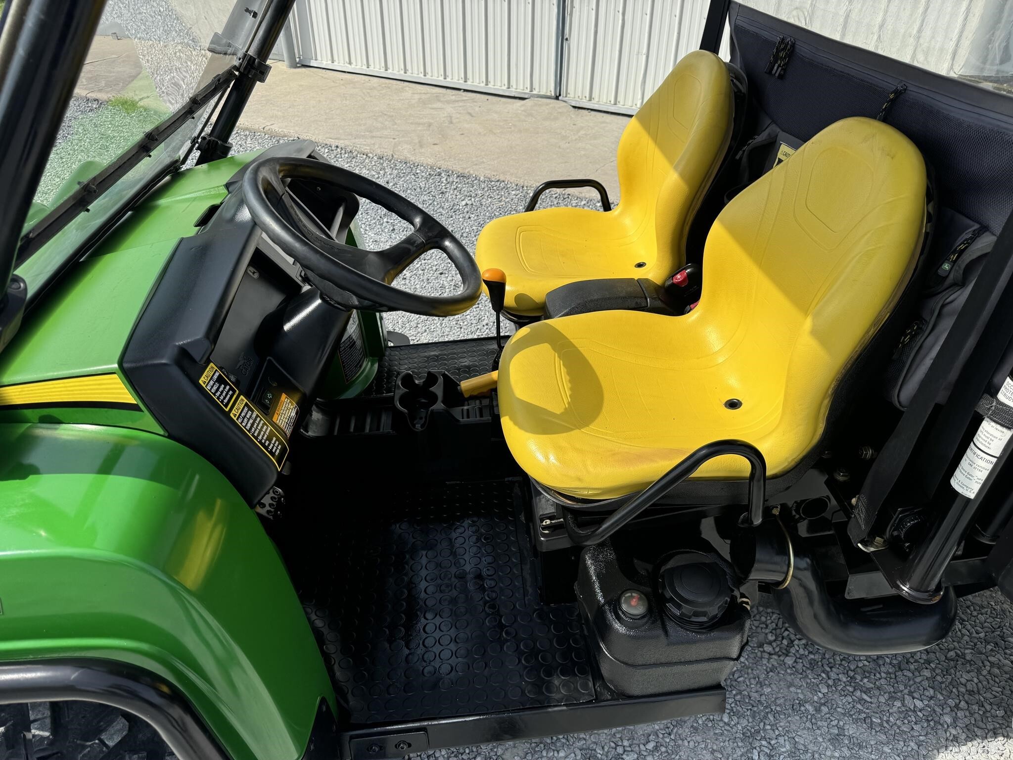2010 John Deere Gator XUV 825I ATVs and Utility Vehicle