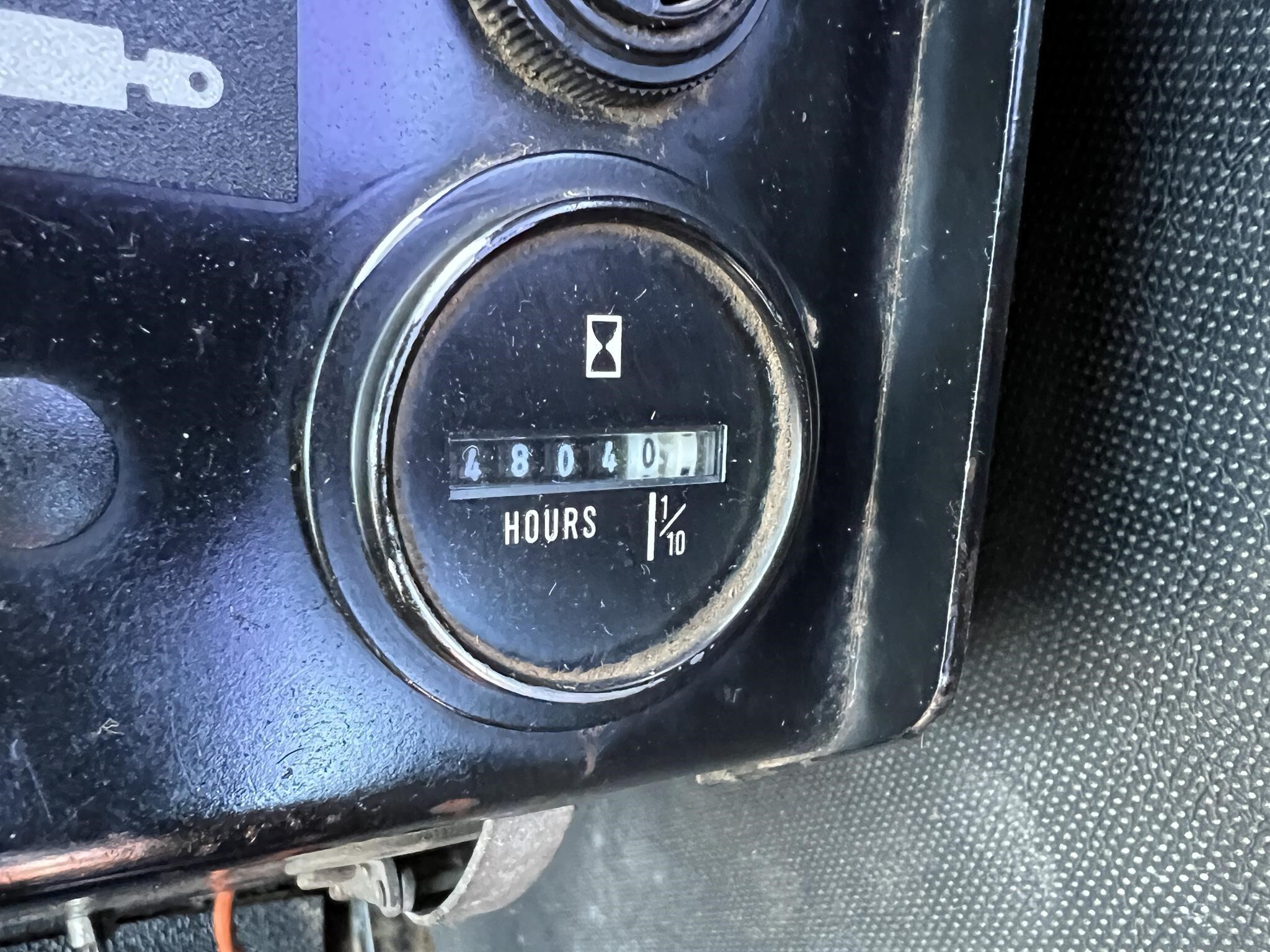  John Deere 5830 Self-Propelled Forage Harvester