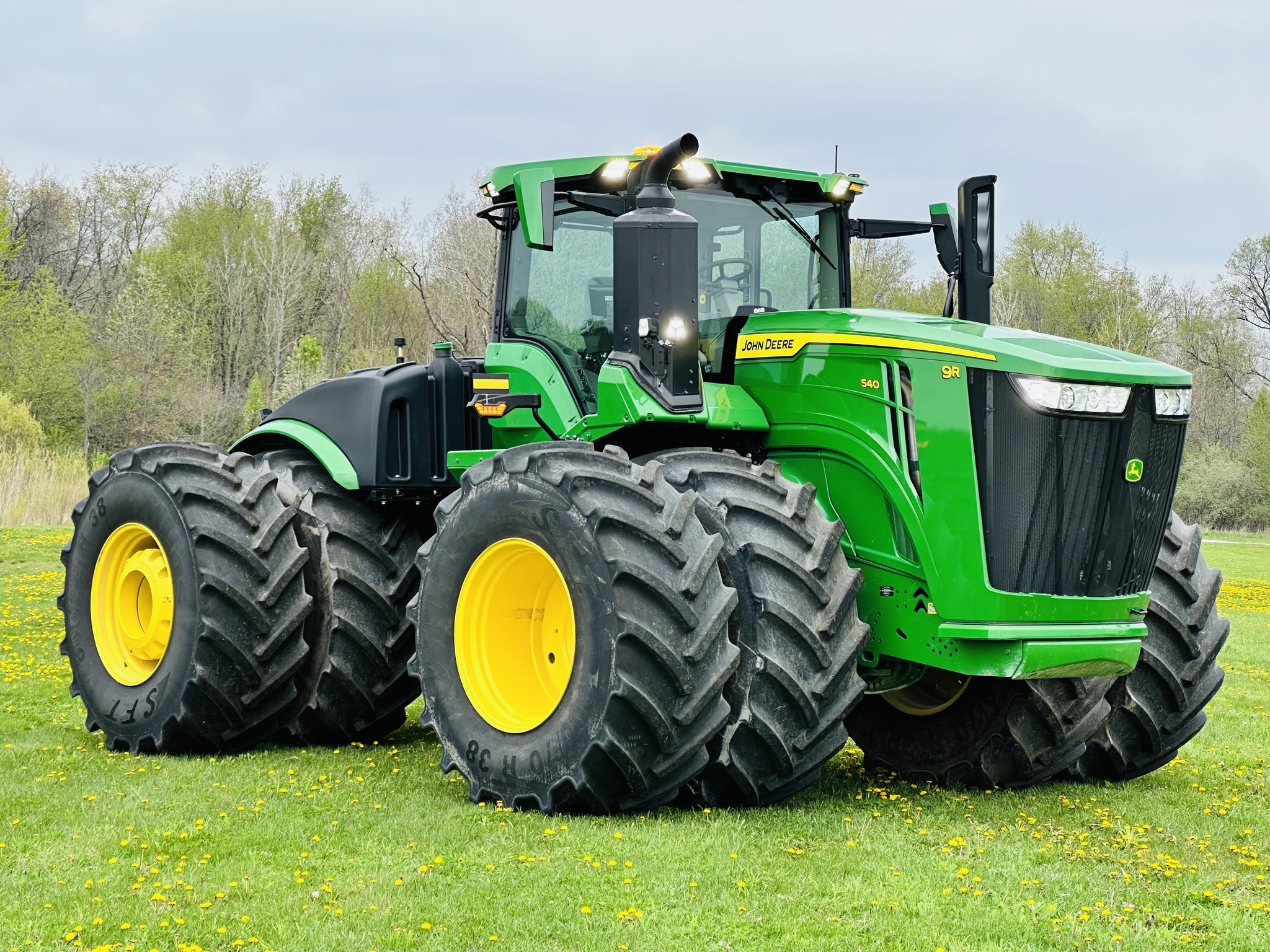 2024 John Deere 9R 540 Tractor