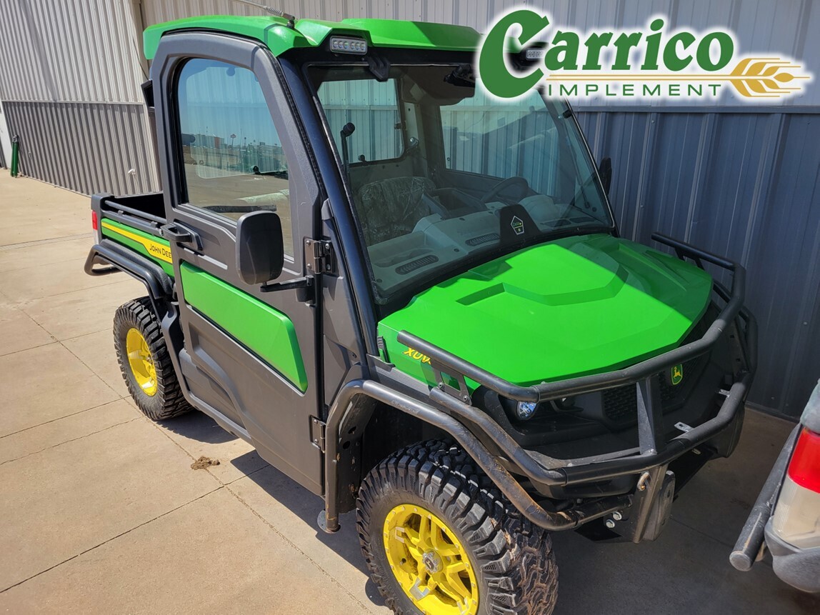 2024 John Deere XUV835R ATVs and Utility Vehicle