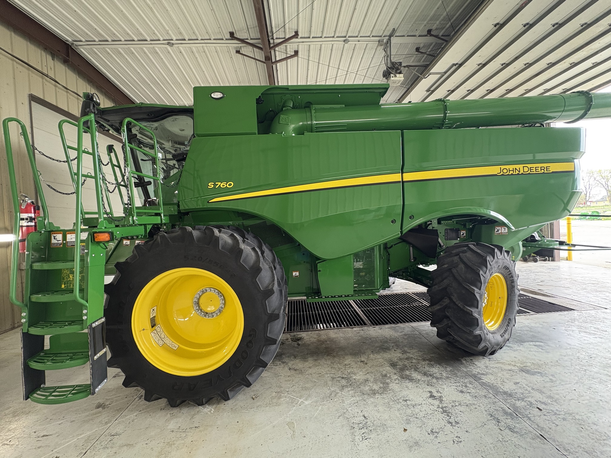 2024 John Deere S760 Combine