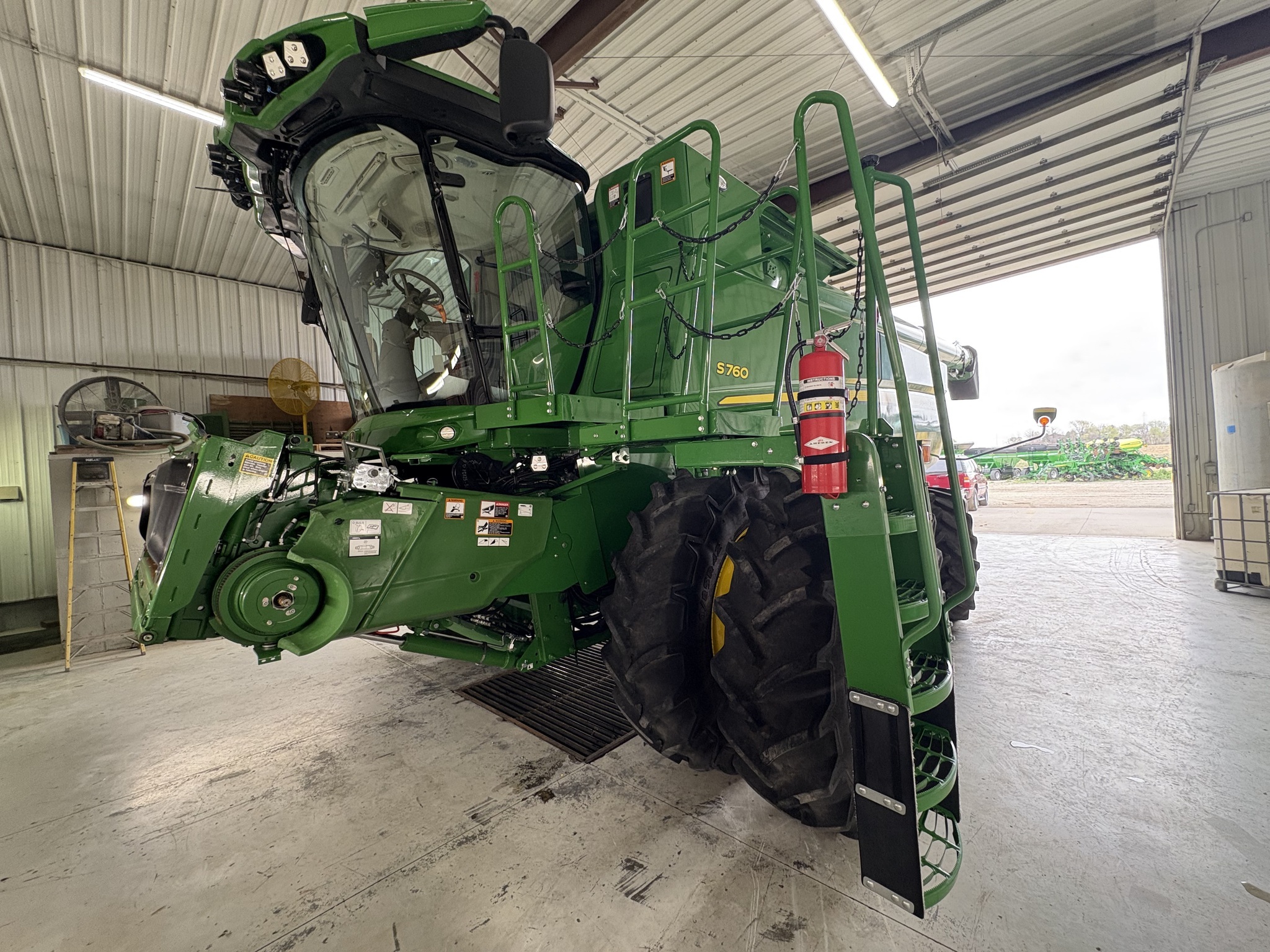 2024 John Deere S760 Combine