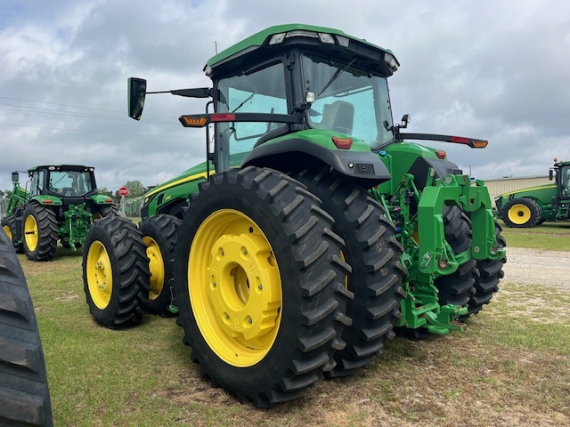 2021 John Deere 8R 370 Tractor