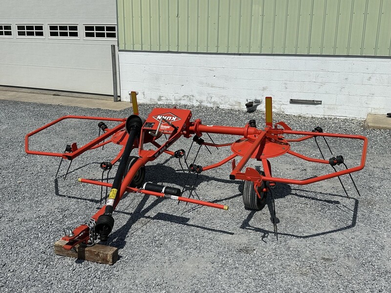 Used Kuhn GF222T Tedders for Sale - 12 Listings | Machinery Pete