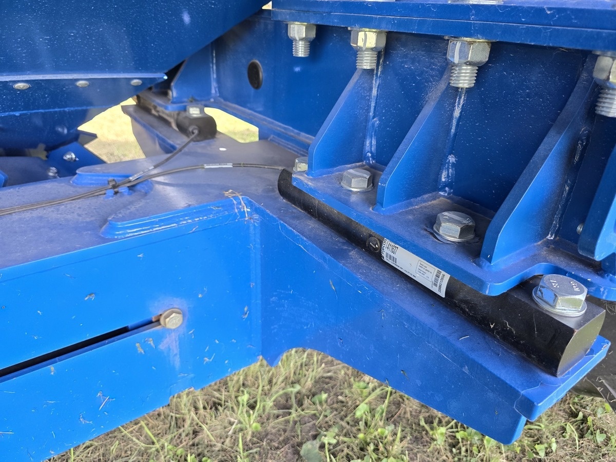2023 Brandt 1020XT Grain Cart