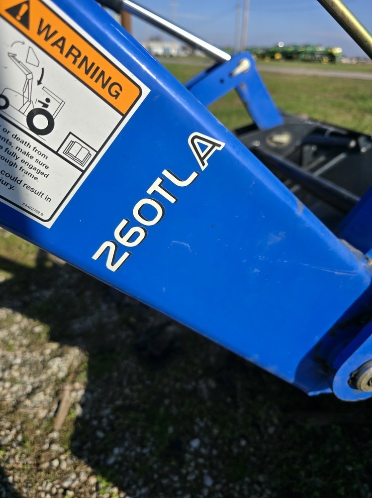 2015 New Holland Boomer 47 Tractor