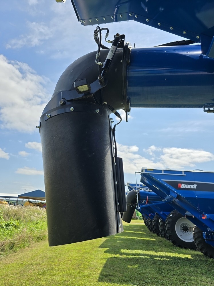 2023 Brandt 1320XT Grain Cart