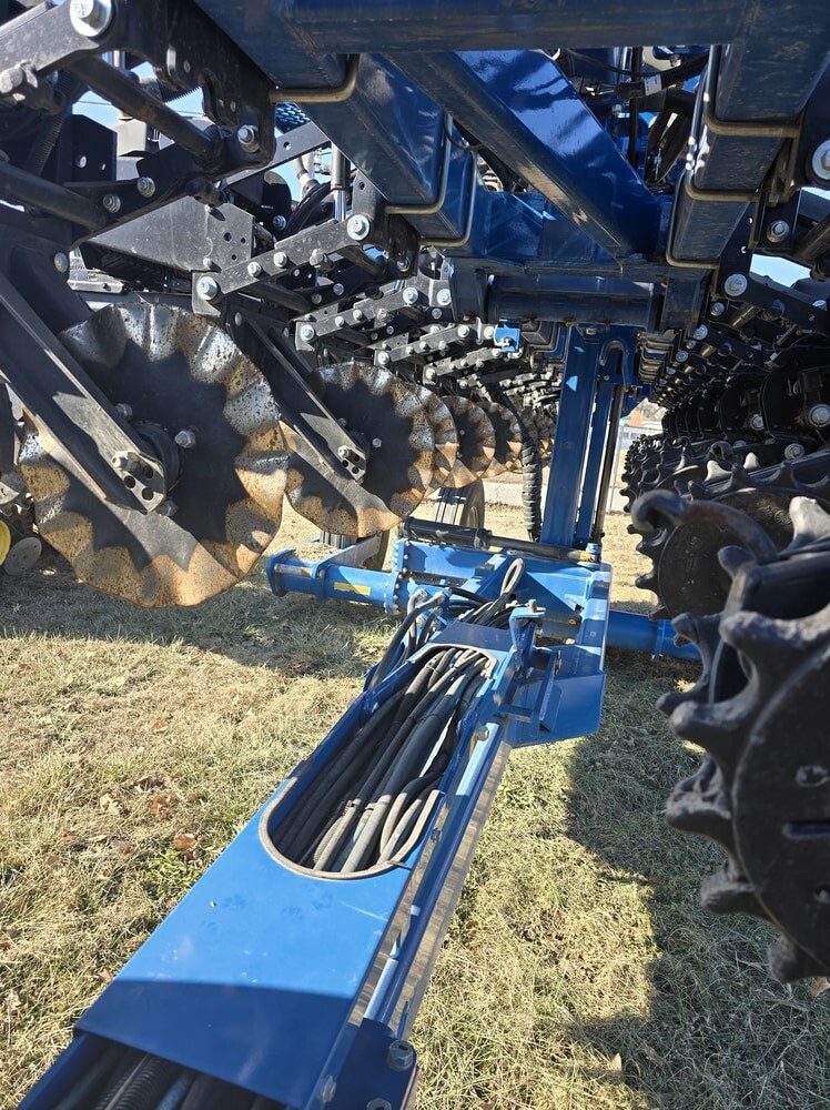 2023 Kinze 3665 Planter