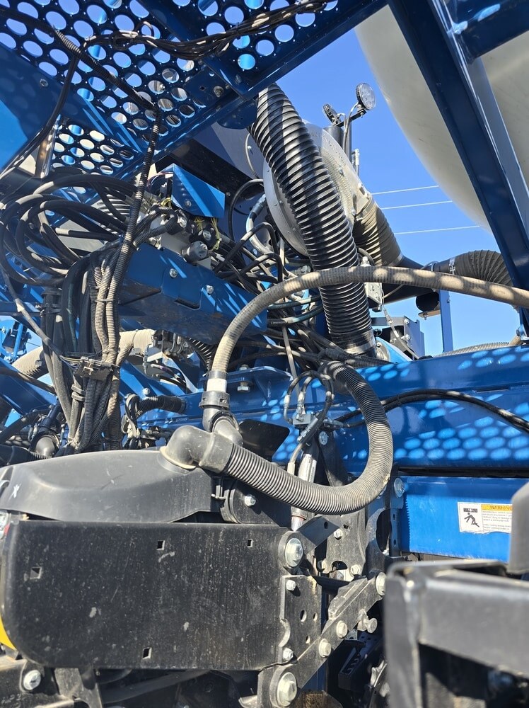 2023 Kinze 3665 Planter
