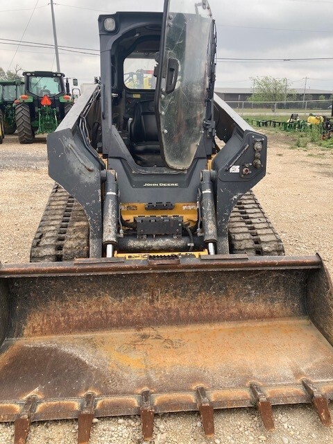 2018 Deere 331G Skid Steer