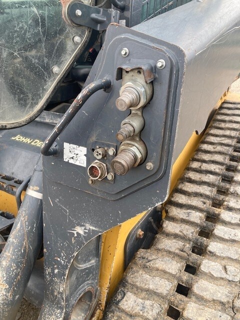 2018 Deere 331G Skid Steer