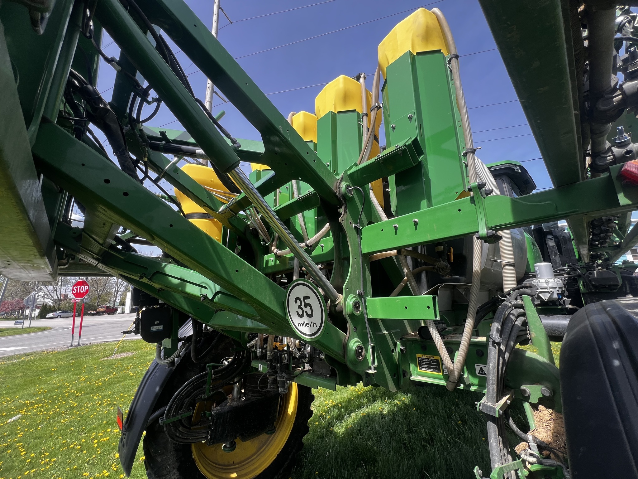 2024 John Deere 410R Self-Propelled Sprayer