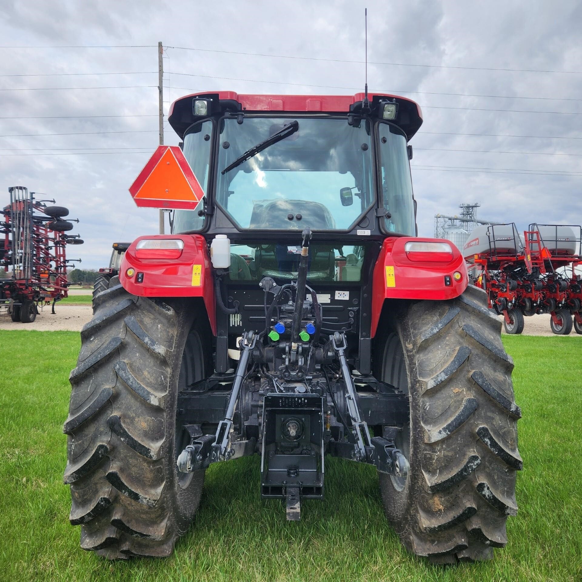 2018 Case IH Farmall 100C Tractor