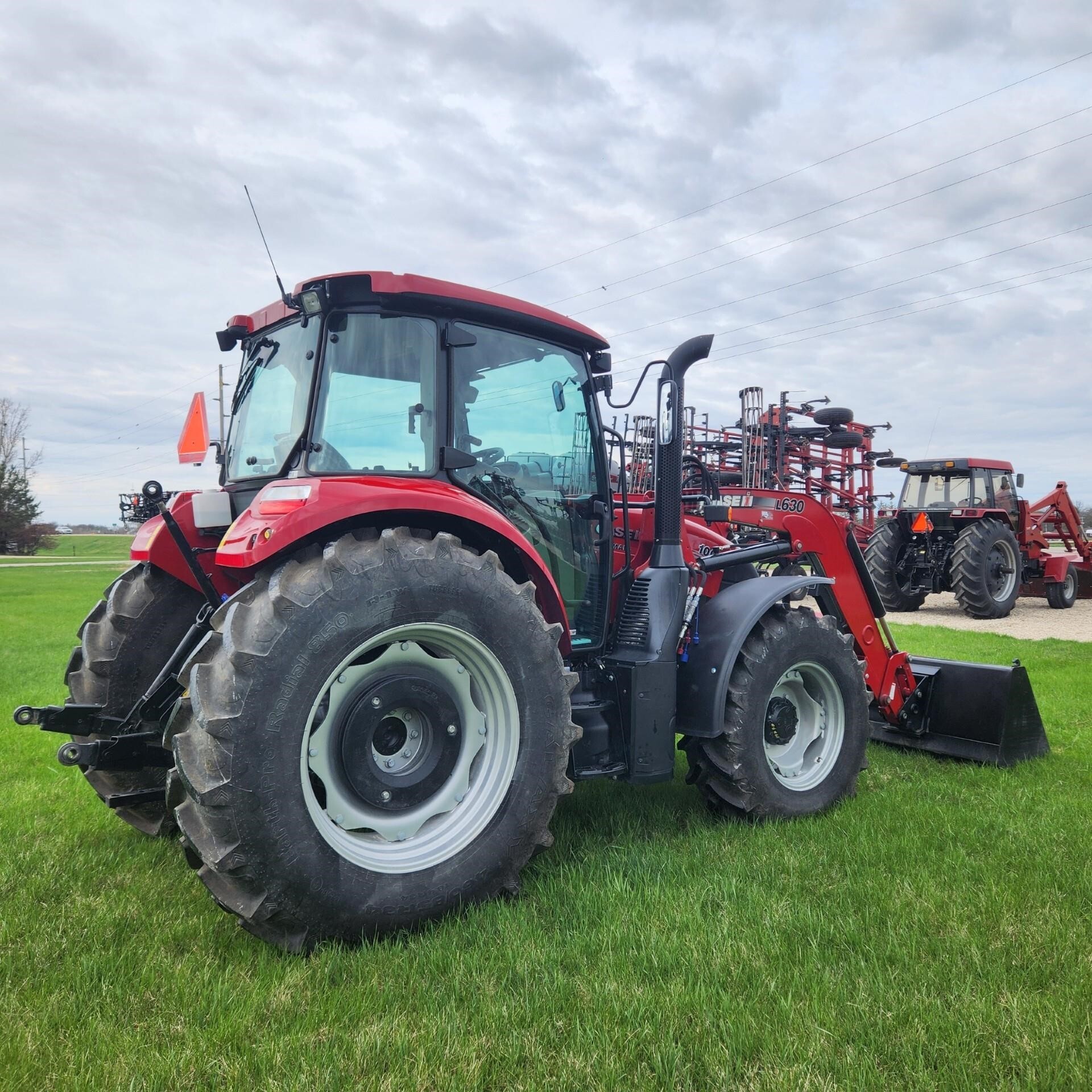2018 Case IH Farmall 100C Tractor