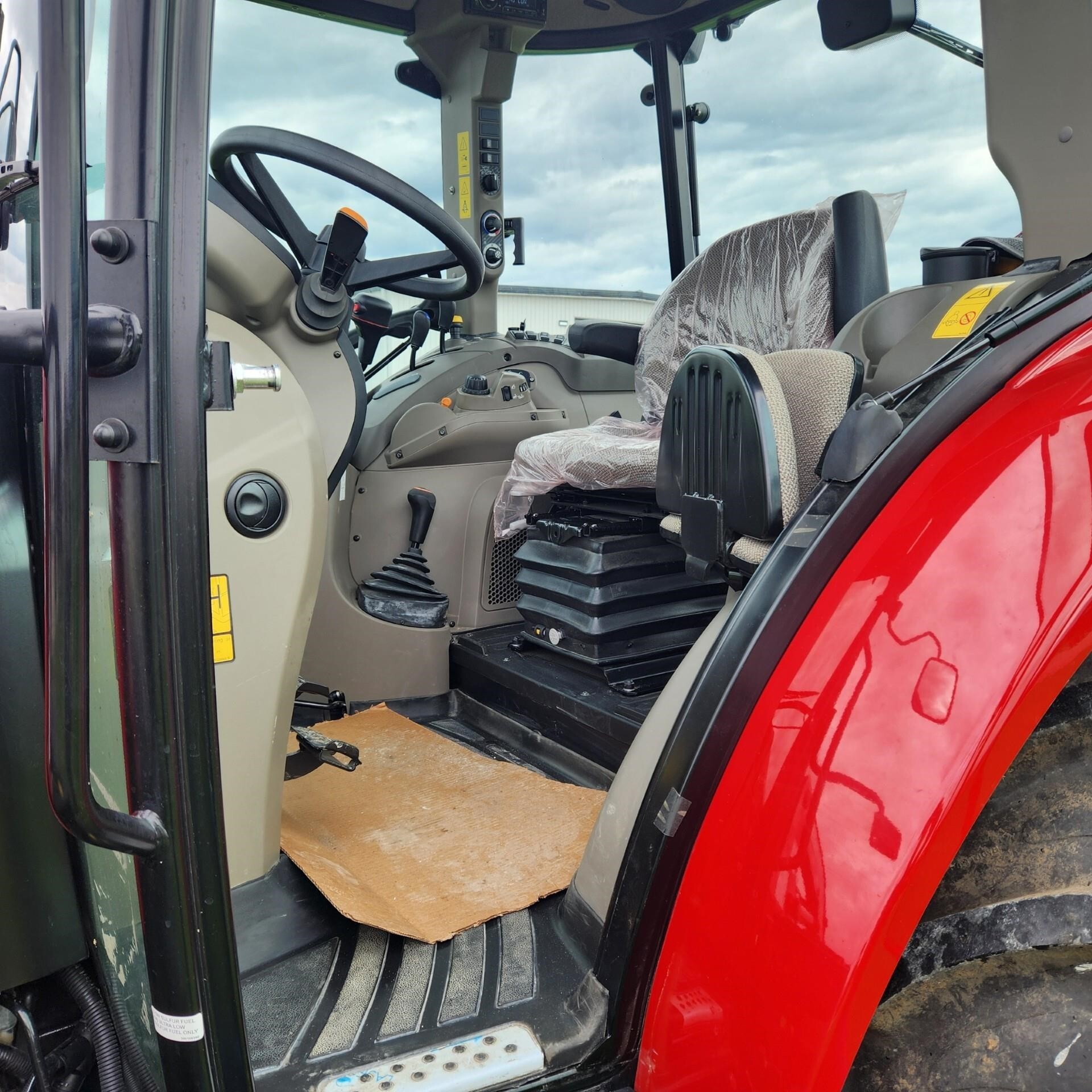 2018 Case IH Farmall 100C Tractor