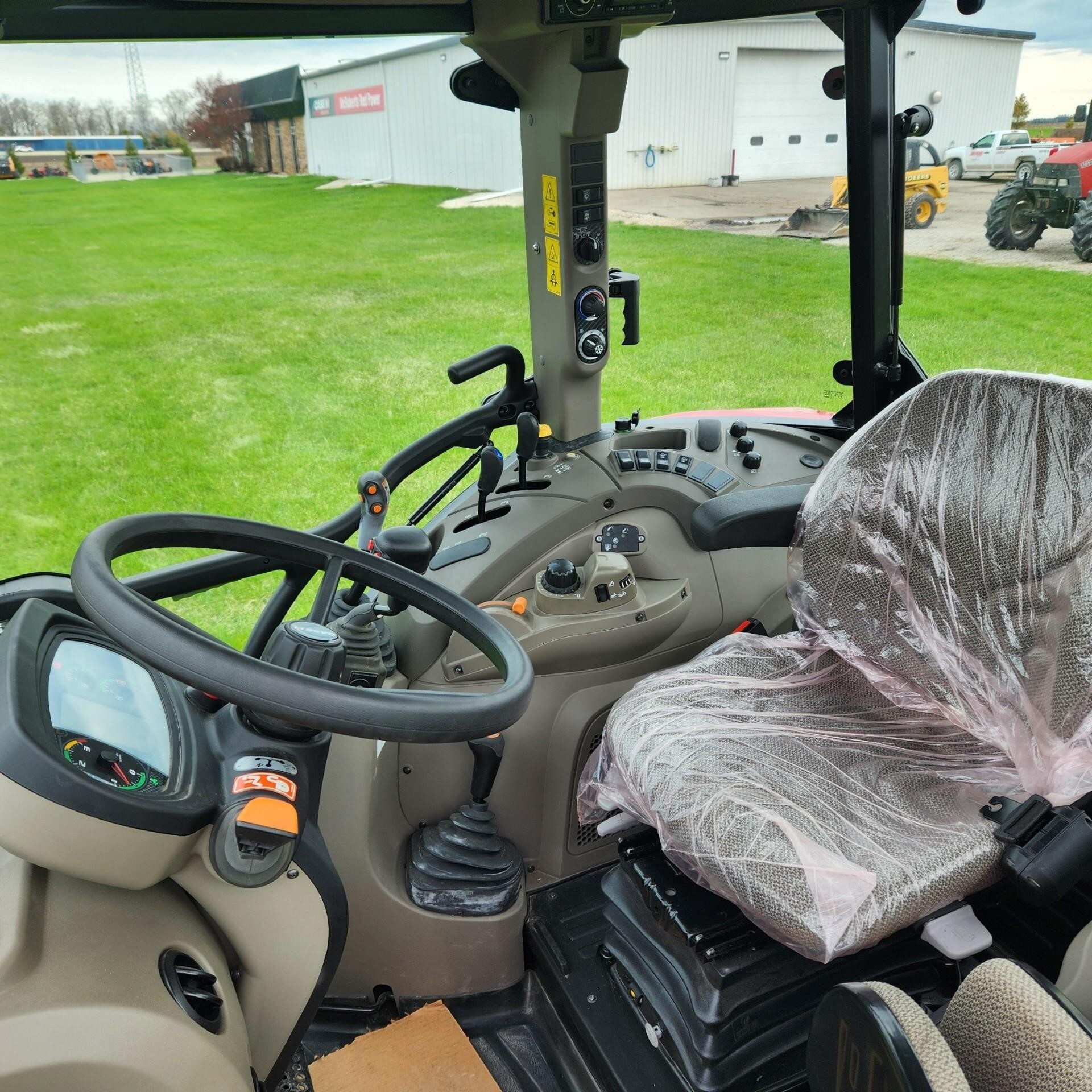 2018 Case IH Farmall 100C Tractor