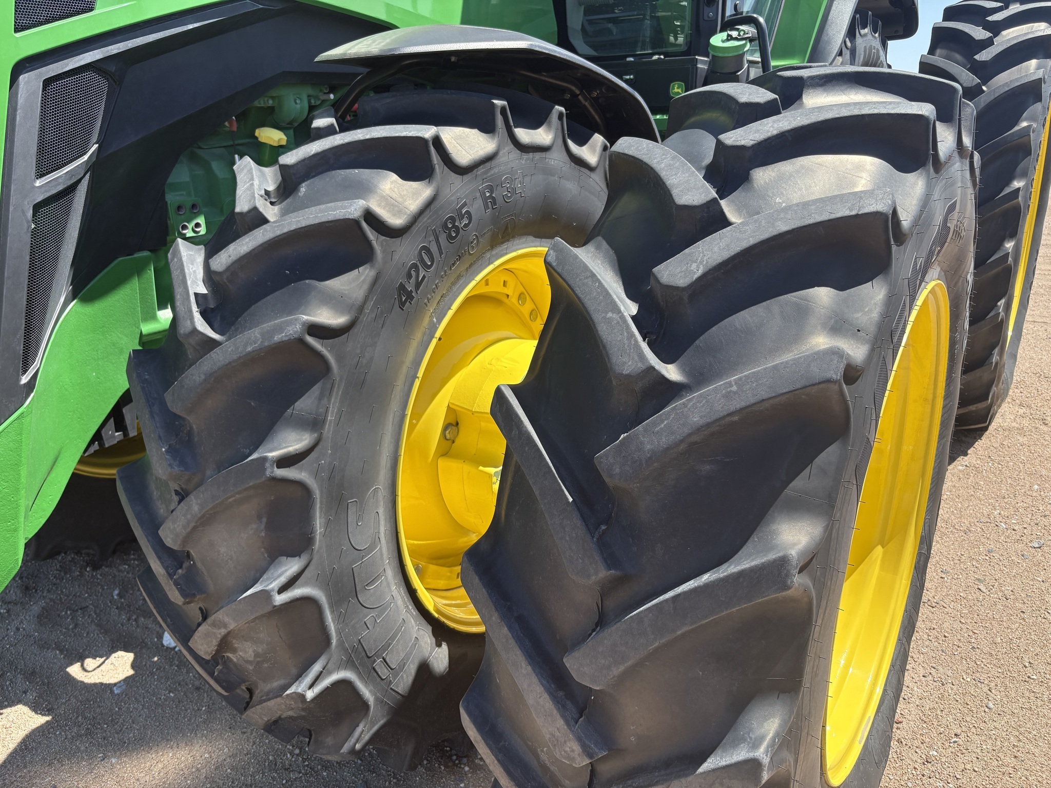 2023 John Deere 8R 280 Tractor