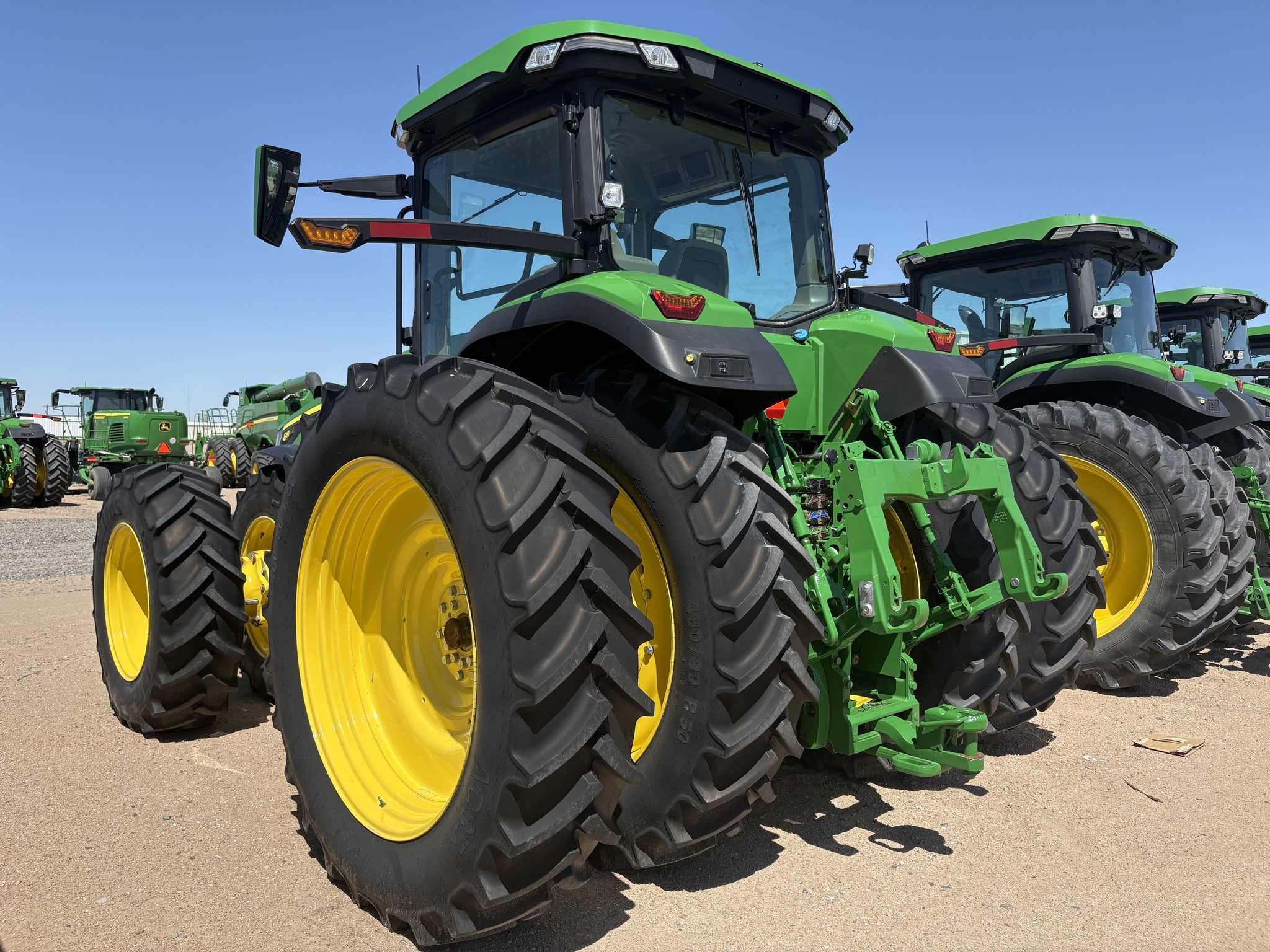 2023 John Deere 8R 280 Tractor