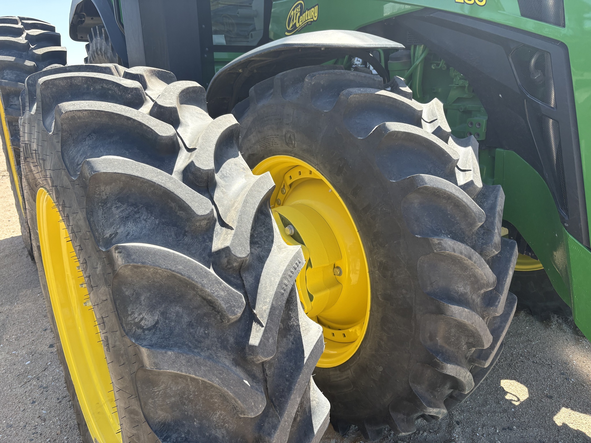 2023 John Deere 8R 280 Tractor