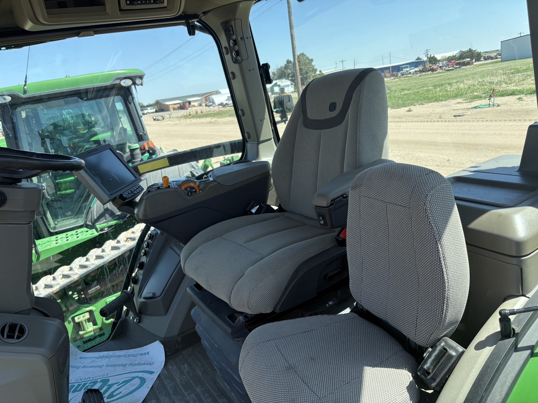 2023 John Deere 8R 280 Tractor